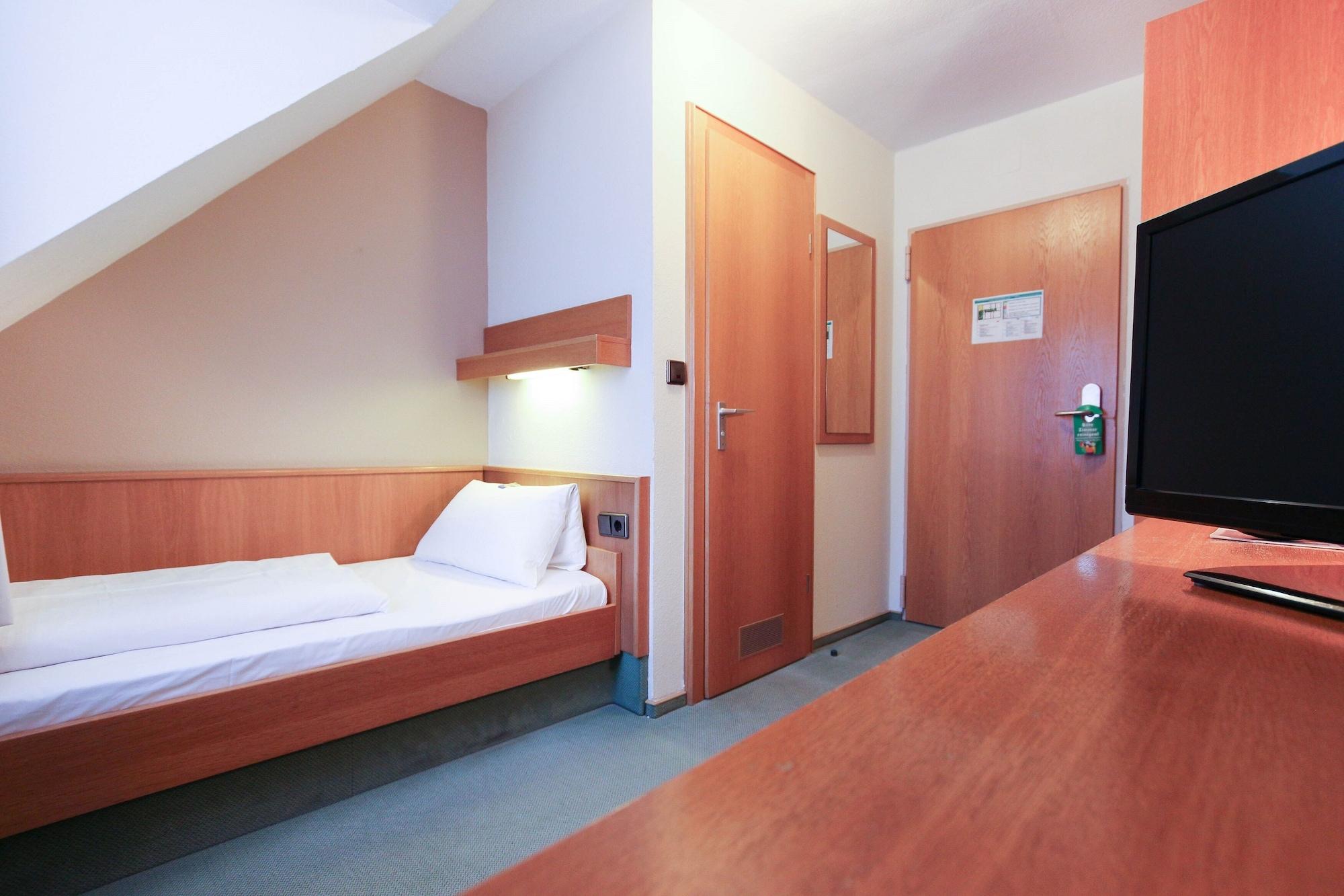 City Hotel Wuerzburg מראה חיצוני תמונה